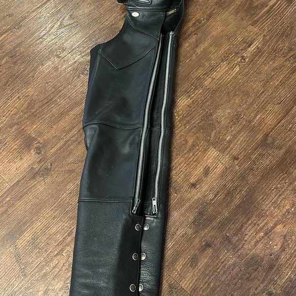 Women’s Harley chaps - Picture 11 of 14